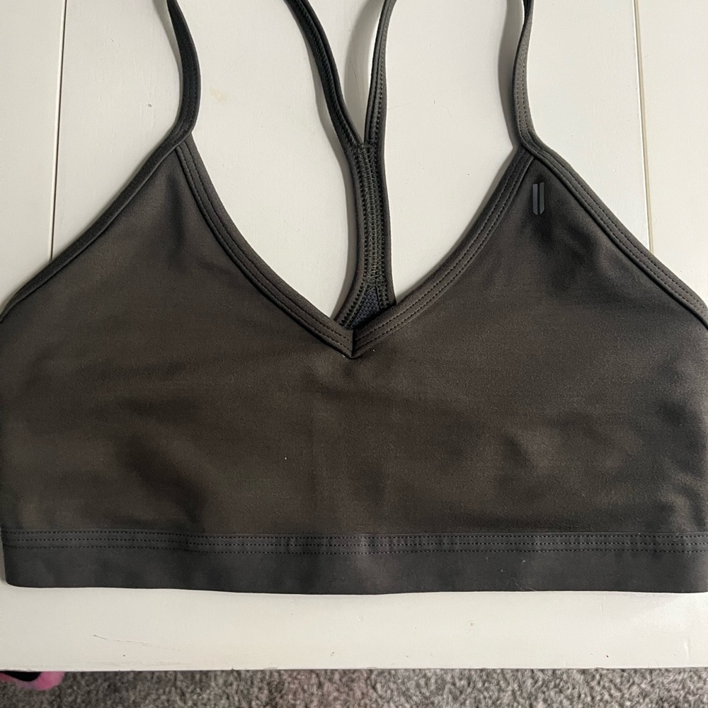 NOBULL v neck sport bra!
